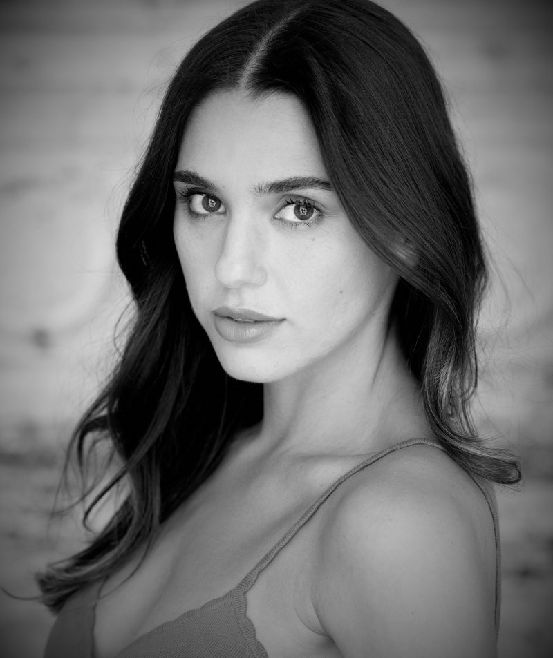 Claire Smith, who plays Caroline.